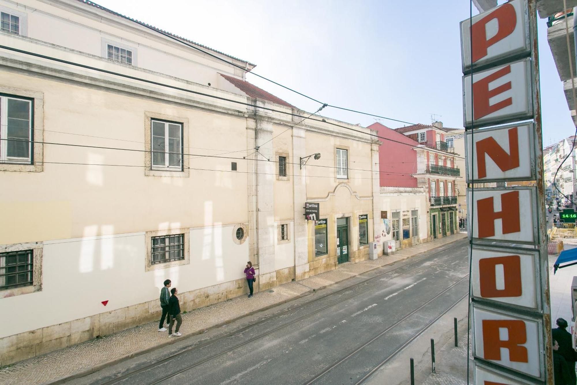 Cozy Apartment In Amazing Location! リスボン エクステリア 写真
