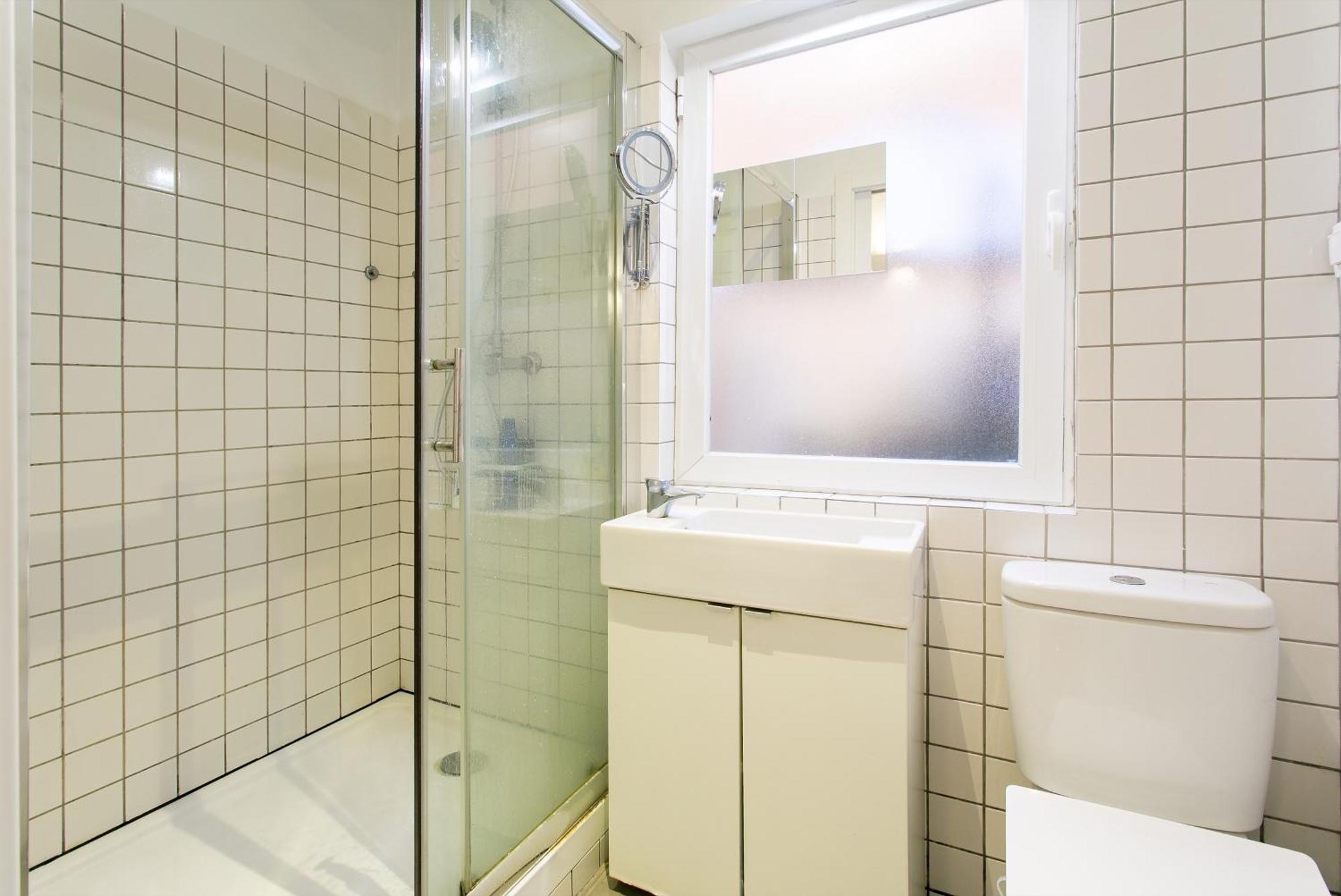 Cozy Apartment In Amazing Location! リスボン エクステリア 写真